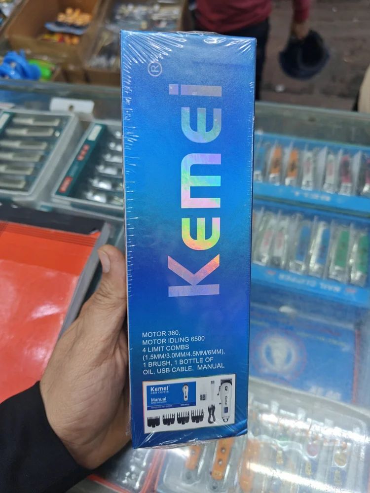 Professionals Design Perfect Shaver And Hair Trimmercut Rechargeable Beard And Moustaches Hair Machine Trimming With Cord And Without Cordless Use(White)