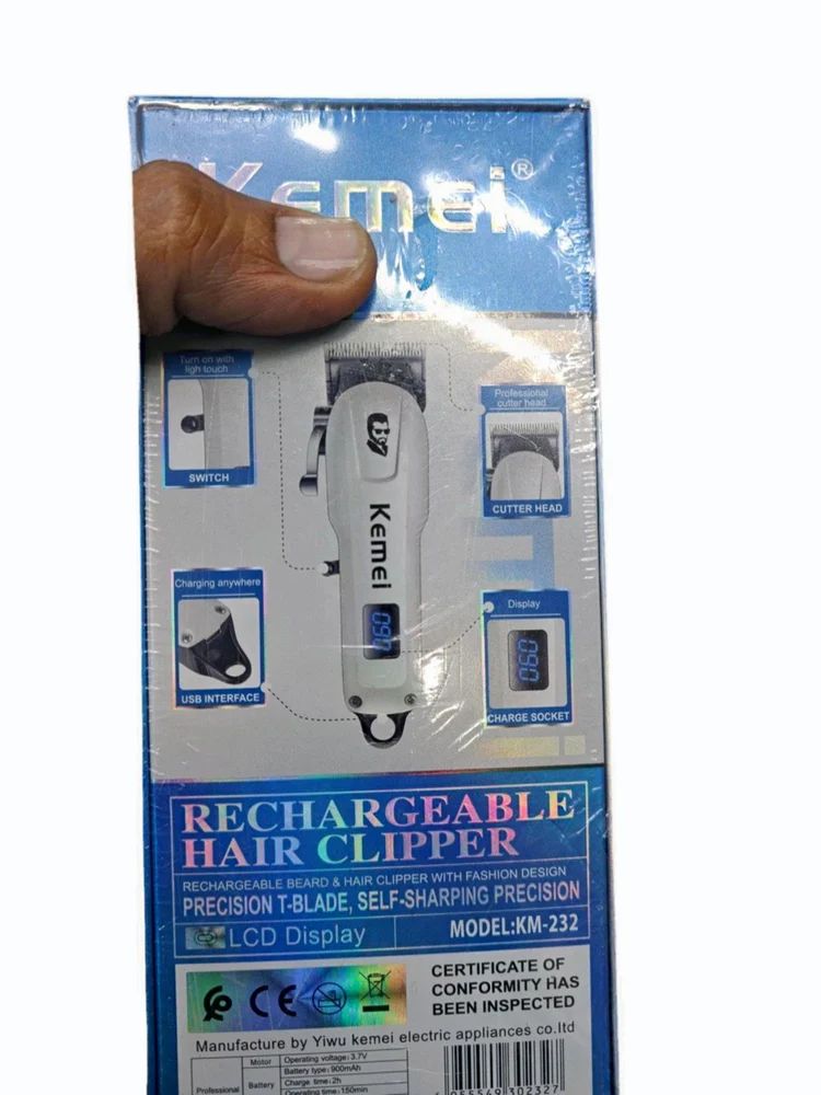 Professionals Design Perfect Shaver And Hair Trimmercut Rechargeable Beard And Moustaches Hair Machine Trimming With Cord And Without Cordless Use(White)